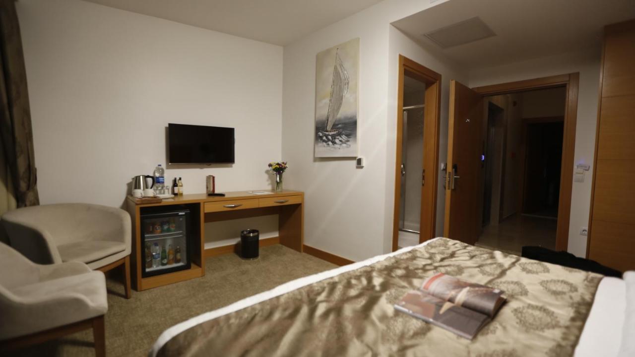 Mien W Suites Istanboel Buitenkant foto